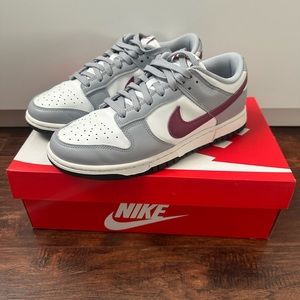 Nike dunk low summit white rosewood